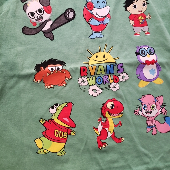 💲Kids 2pc Size 6 Tee Bundle - Picture 3 of 5